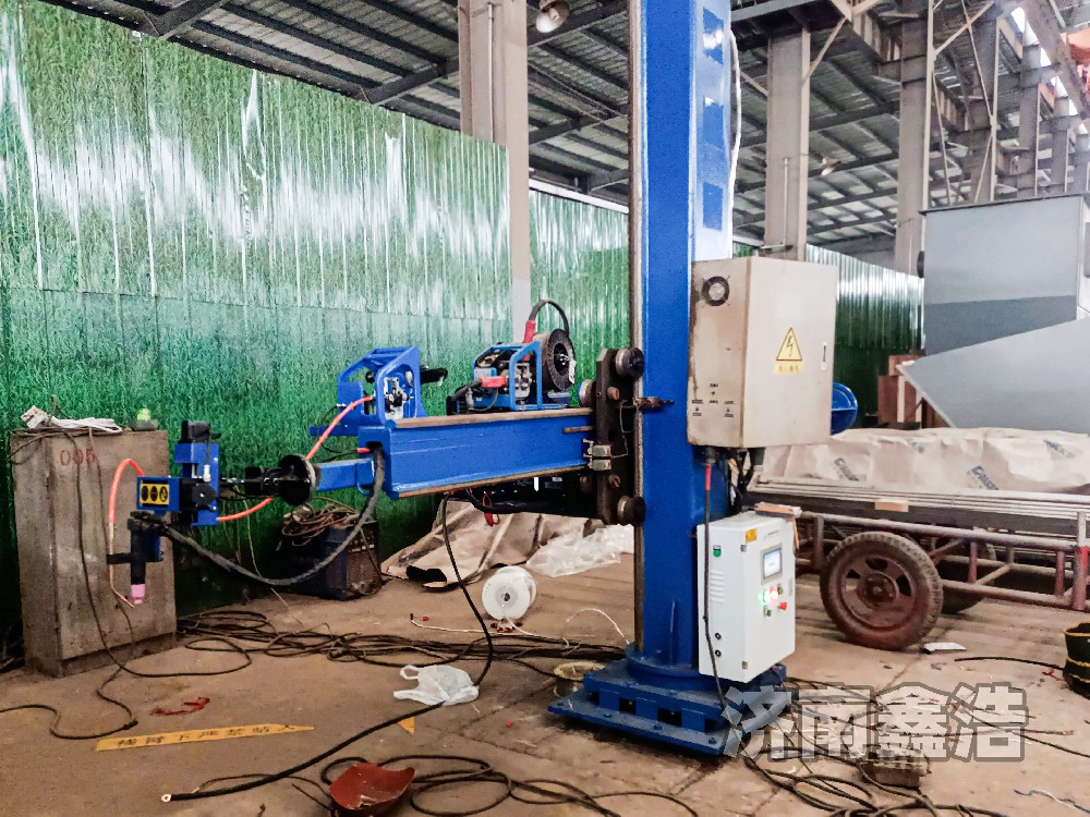 河南訂購重型焊接操作機，提高環(huán)縫自動(dòng)焊接效率